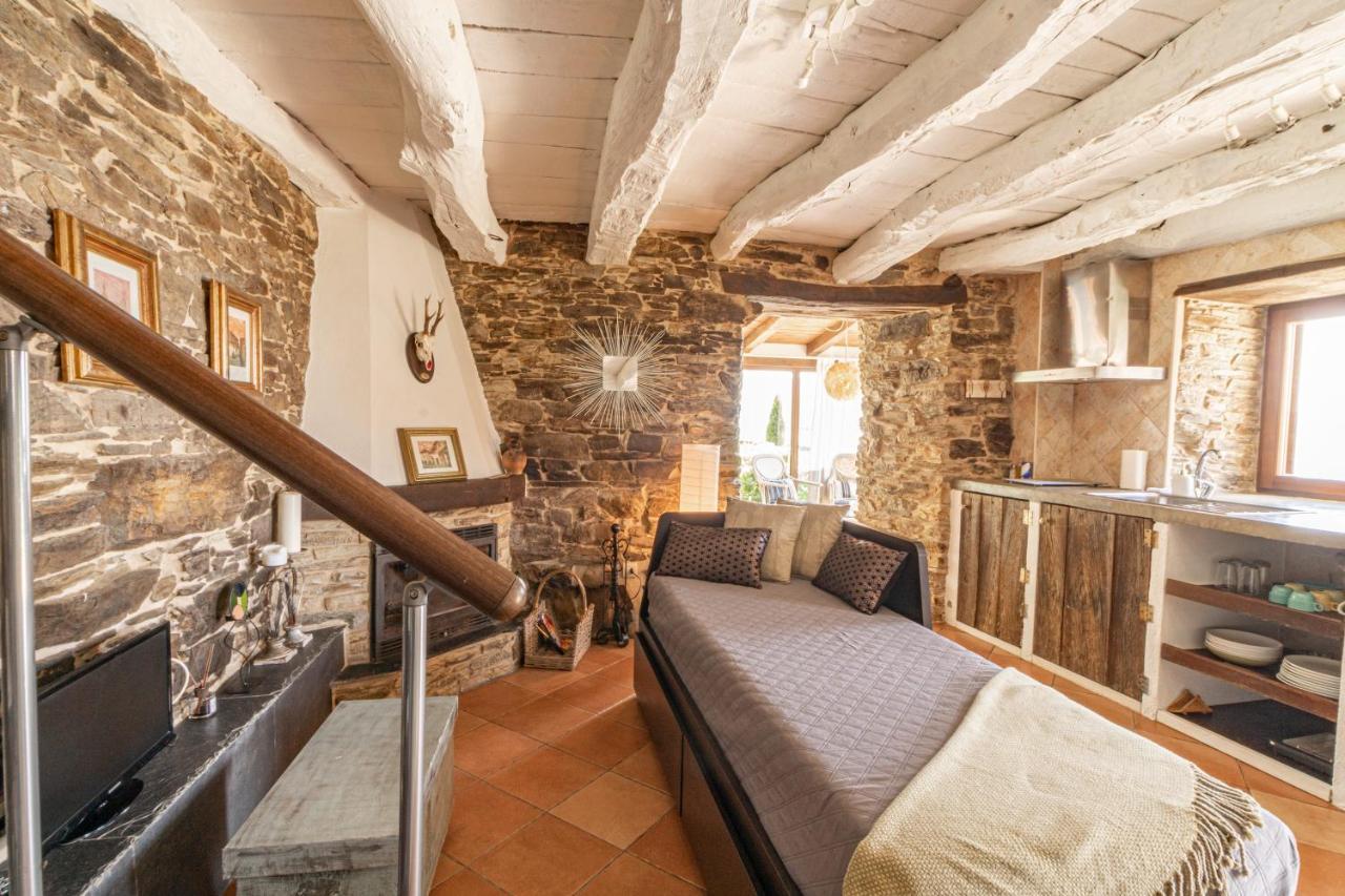 Affittacamere Complejo Rural Lar De Vies A Pontenova Esterno foto