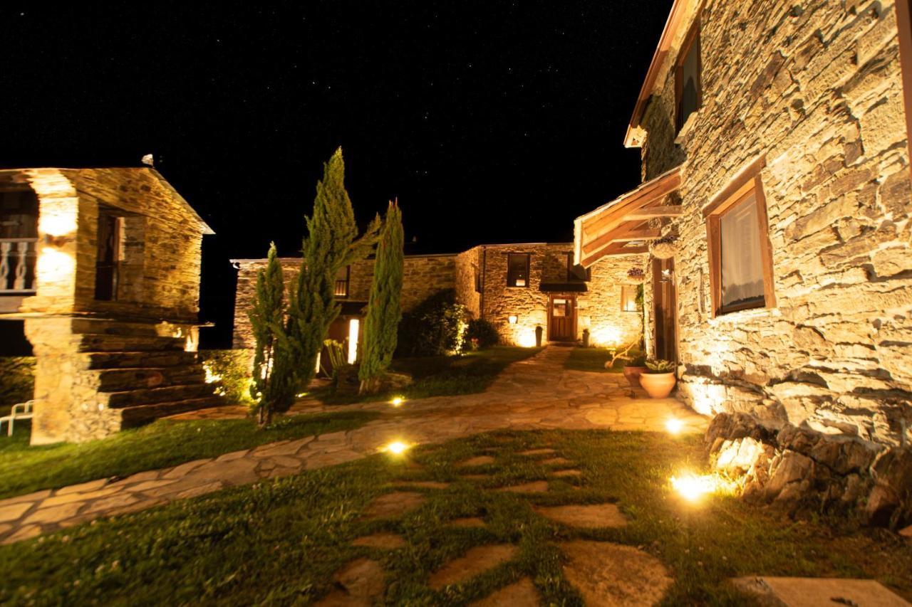 Affittacamere Complejo Rural Lar De Vies A Pontenova Esterno foto